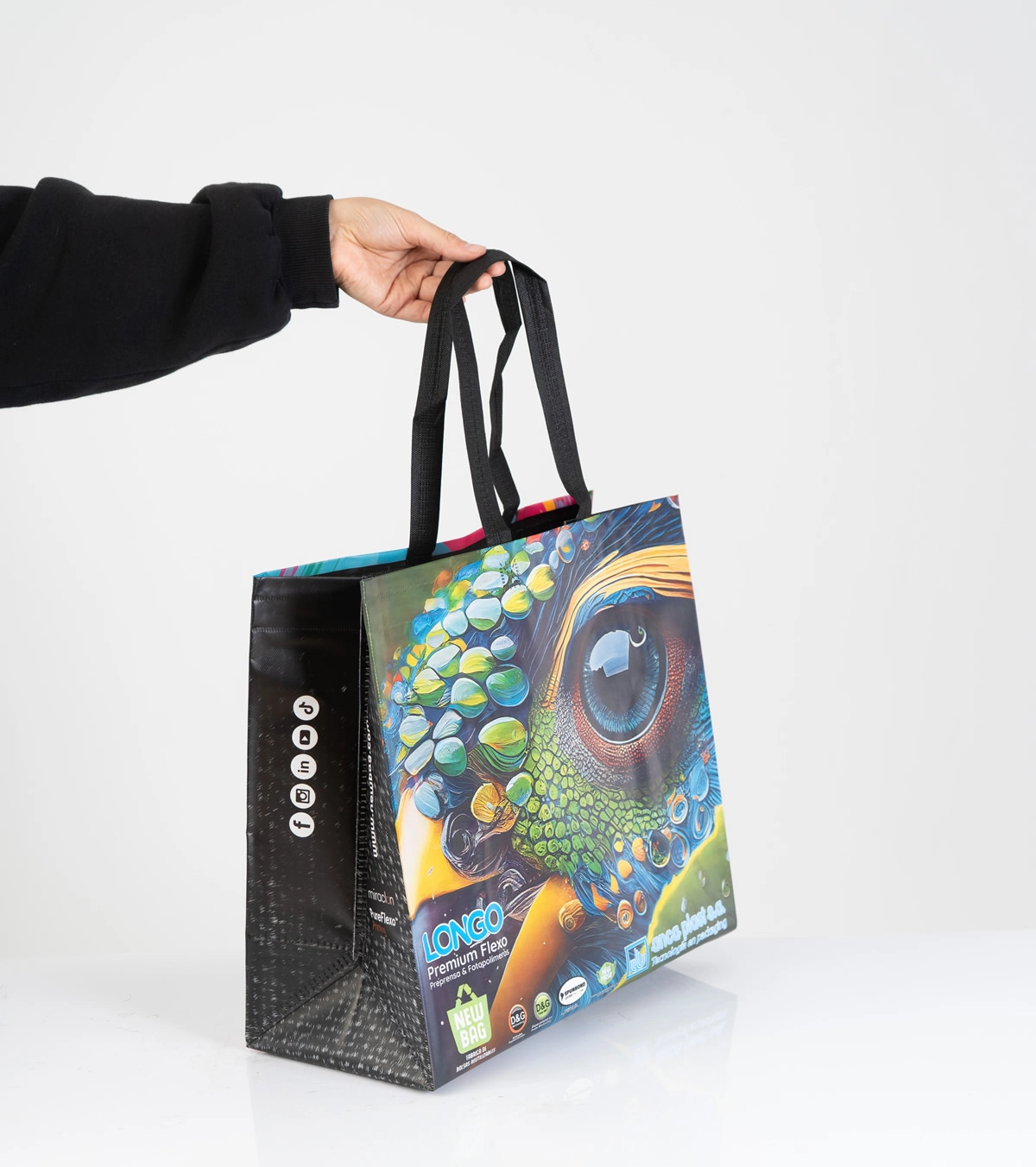 Bolsa con fuelles laterales e inferiores de friselina